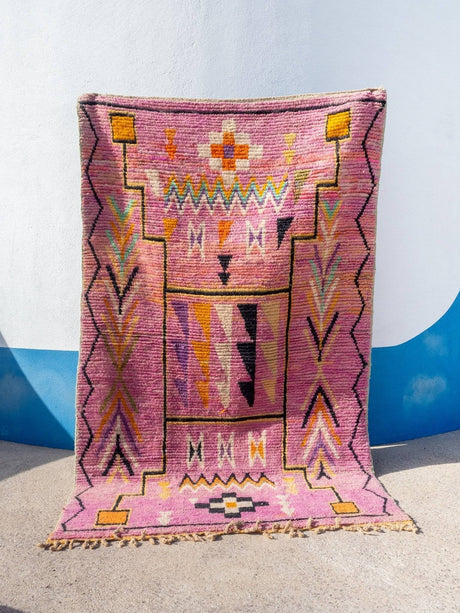 Pink Mirage - MTO rugs - Äventyr